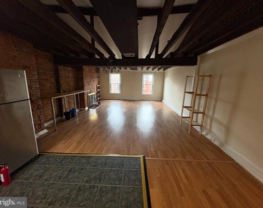 631 Catharine Street - Photo Thumbnail 13