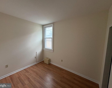 631 Catharine Street - Photo Thumbnail 6