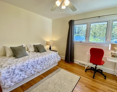 1606 Carolina Avenue - Photo Thumbnail 18