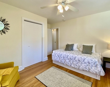 1606 Carolina Avenue - Photo Thumbnail 16