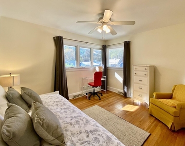 1606 Carolina Avenue - Photo Thumbnail 15