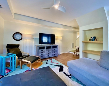 1606 Carolina Avenue - Photo Thumbnail 13