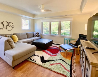 1606 Carolina Avenue - Photo Thumbnail 10