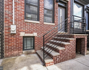 2228 Wilder Street - Photo Thumbnail 2