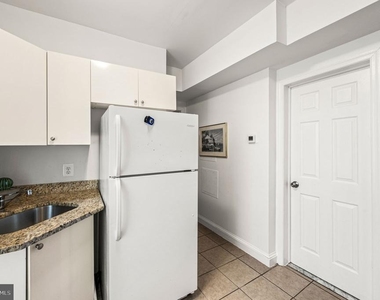 468 E Walnut Lane - Photo Thumbnail 2