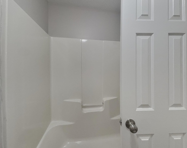 1203 Delham Road - Photo Thumbnail 8