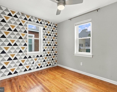 2207 Memphis Street - Photo Thumbnail 9