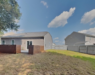 909 Wild Lilac Court - Photo Thumbnail 16