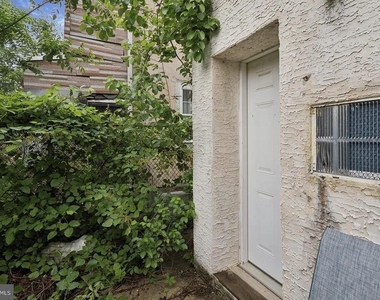 2120 8th Street - Photo Thumbnail 8