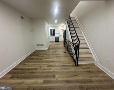 539 Mcclellan Street - Photo Thumbnail 10