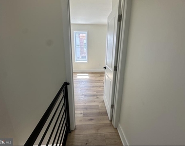 539 Mcclellan Street - Photo Thumbnail 16