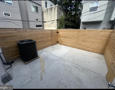 539 Mcclellan Street - Photo Thumbnail 17