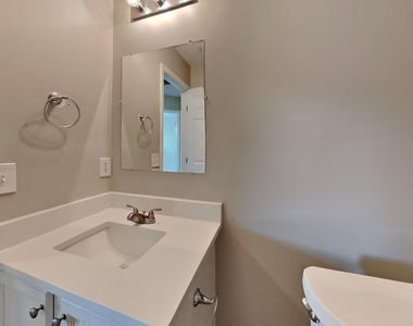 262 Santee Circle - Photo Thumbnail 13