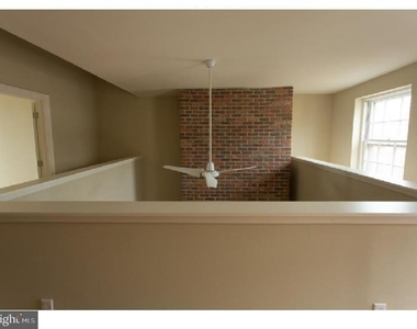 924 Pine Street - Photo Thumbnail 19