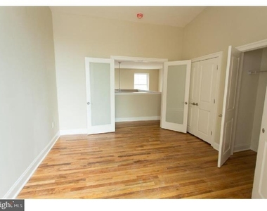 924 Pine Street - Photo Thumbnail 14