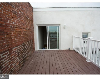 924 Pine Street - Photo Thumbnail 17