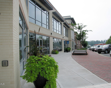 500 Market Street - Photo Thumbnail 6