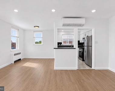 1301 E Johnson Street - Photo Thumbnail 4