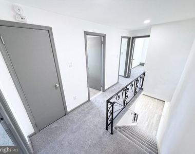 1612 Tremont Avenue - Photo Thumbnail 15