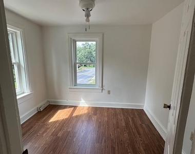53 Main Street - Photo Thumbnail 6