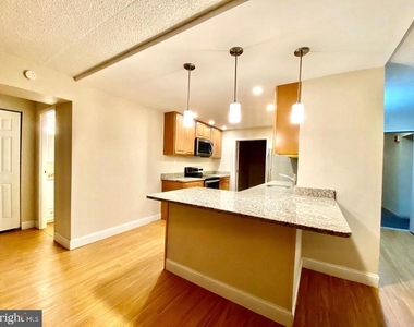 400 Glendale Road - Photo Thumbnail 18