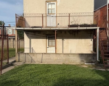 424 S Matlack Street - Photo Thumbnail 2