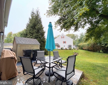 1220 Timothy Lane - Photo Thumbnail 20