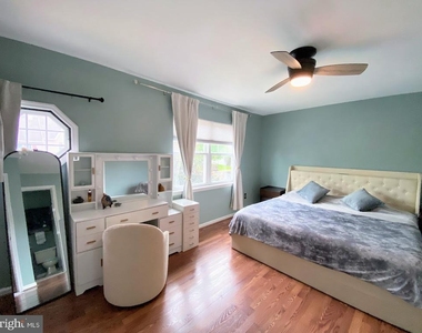 1220 Timothy Lane - Photo Thumbnail 10