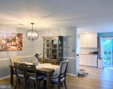 1220 Timothy Lane - Photo Thumbnail 5