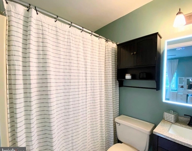1220 Timothy Lane - Photo Thumbnail 12