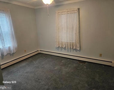 135 Osborne Avenue - Photo Thumbnail 12