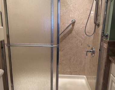 135 Osborne Avenue - Photo Thumbnail 4