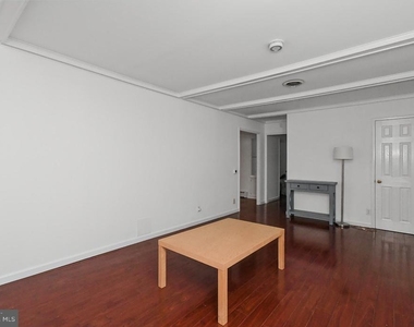 110 Lebbie Lane - Photo Thumbnail 4