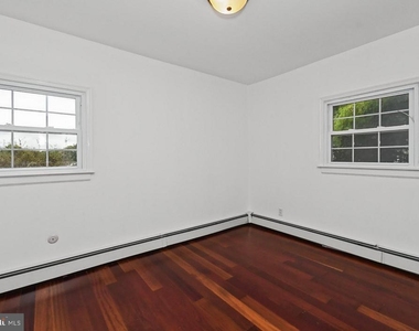 110 Lebbie Lane - Photo Thumbnail 28