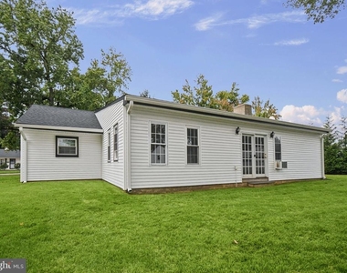 110 Lebbie Lane - Photo Thumbnail 34