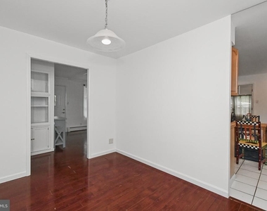 110 Lebbie Lane - Photo Thumbnail 6