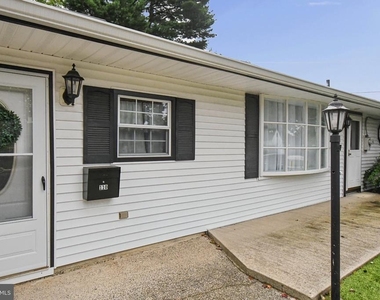 110 Lebbie Lane - Photo Thumbnail 2