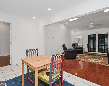 110 Lebbie Lane - Photo Thumbnail 13
