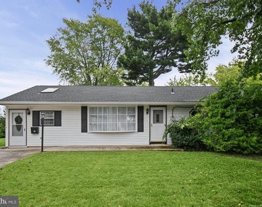 110 Lebbie Lane - Photo Thumbnail 1