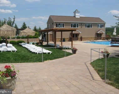 27 Darien - Photo Thumbnail 26