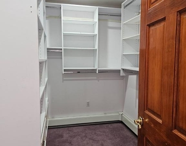 4 Reade Street - Photo Thumbnail 18