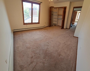 4 Reade Street - Photo Thumbnail 15
