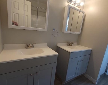 14 Girard Road S - Photo Thumbnail 5