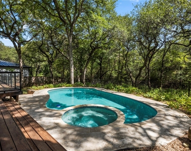 3117 Eanes Cir - Photo Thumbnail 13