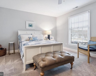 9518 Quail Hollow - Photo Thumbnail 18