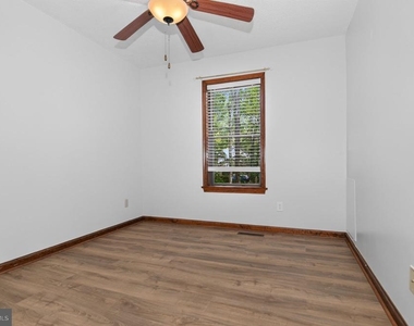 44550 White Pine Court - Photo Thumbnail 9