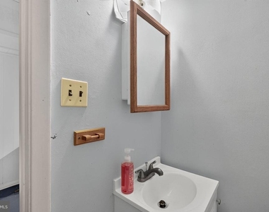 12914 Claxton Drive - Photo Thumbnail 20