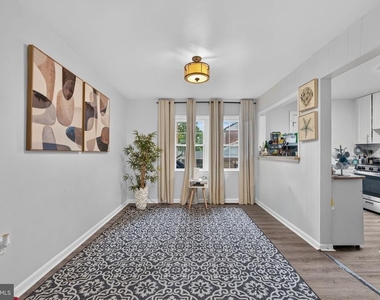 12914 Claxton Drive - Photo Thumbnail 6