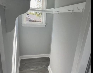 6605 Hansford Street - Photo Thumbnail 12