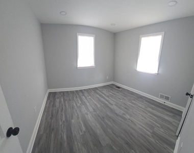 6605 Hansford Street - Photo Thumbnail 7